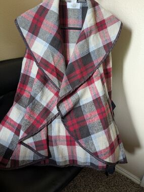 Plaid Draped Shawl Collar Vest - Open Front Poncho Red, White, Brown Size Small